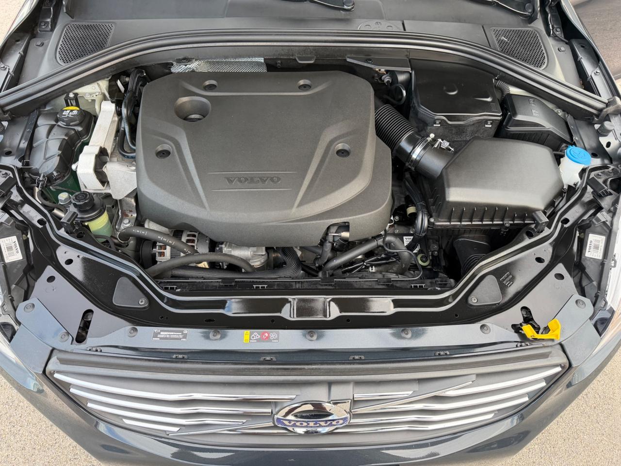 VOLVO XC 60 2.0 D3 150CV GEARTRONIC MY17 69000KMM