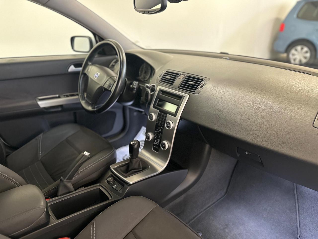 Volvo V50 2.0 D cat Summum OK NEOPATENTATI