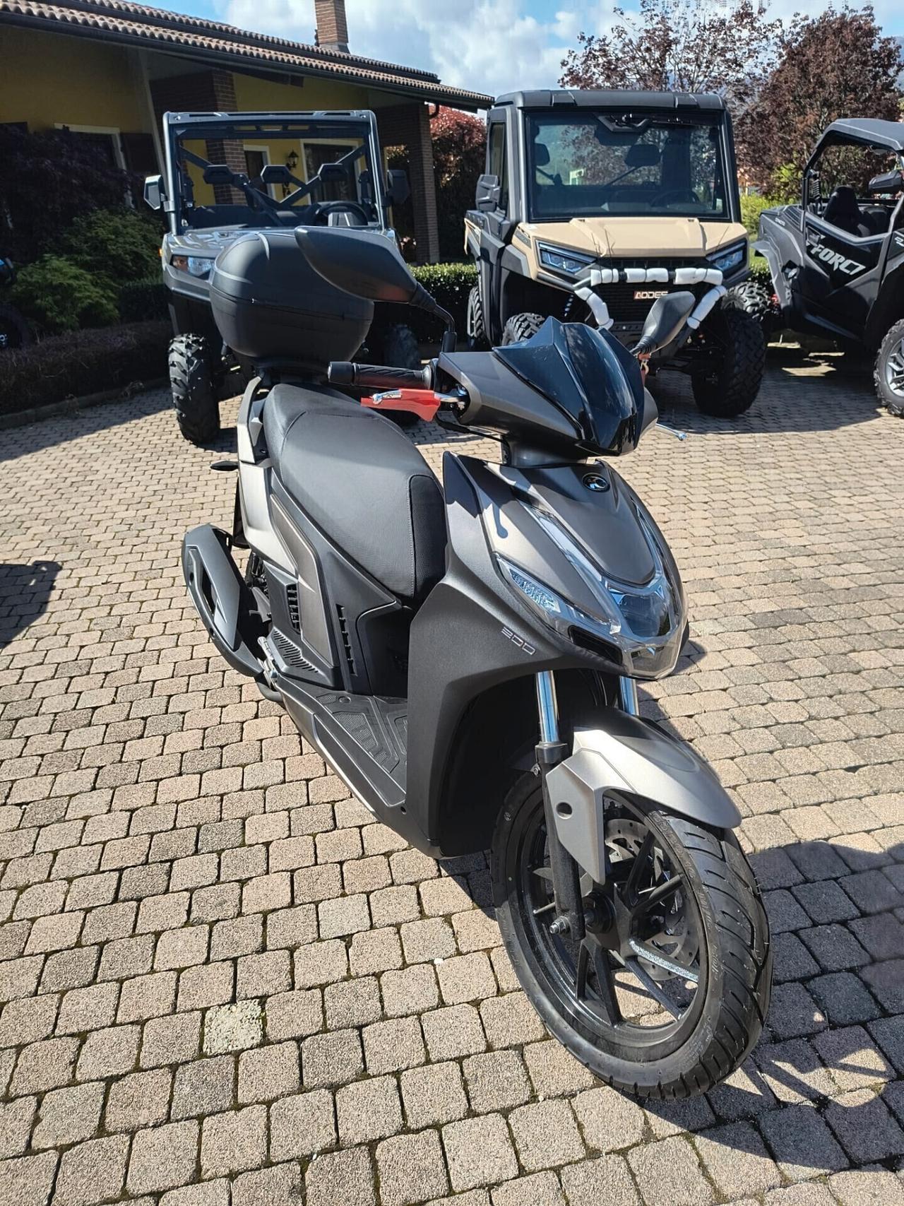 SCOOTER KYMCO AGILITY 200S TARGA COMPRESA