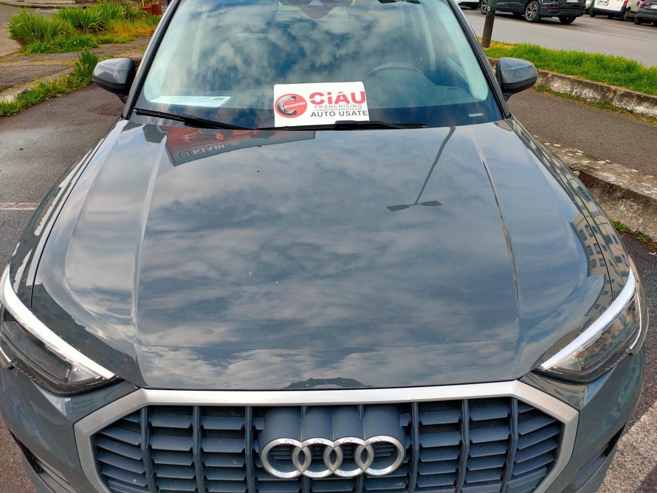 Audi Q3 35 TDI Business Advanced