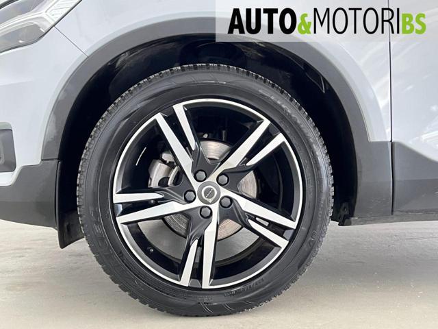 VOLVO XC40 T3 Geartronic R-design