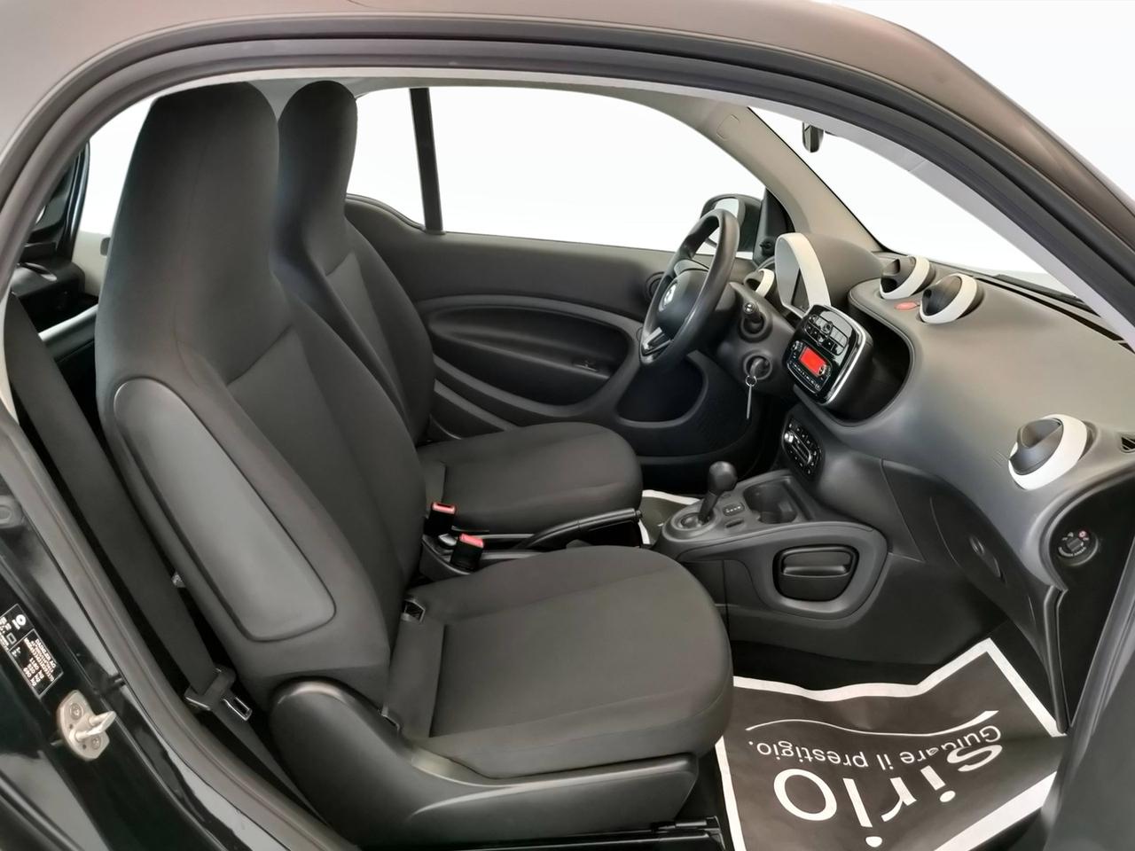 SMART Fortwo III 2015 - Fortwo 1.0 Youngster 71cv twinamic my18