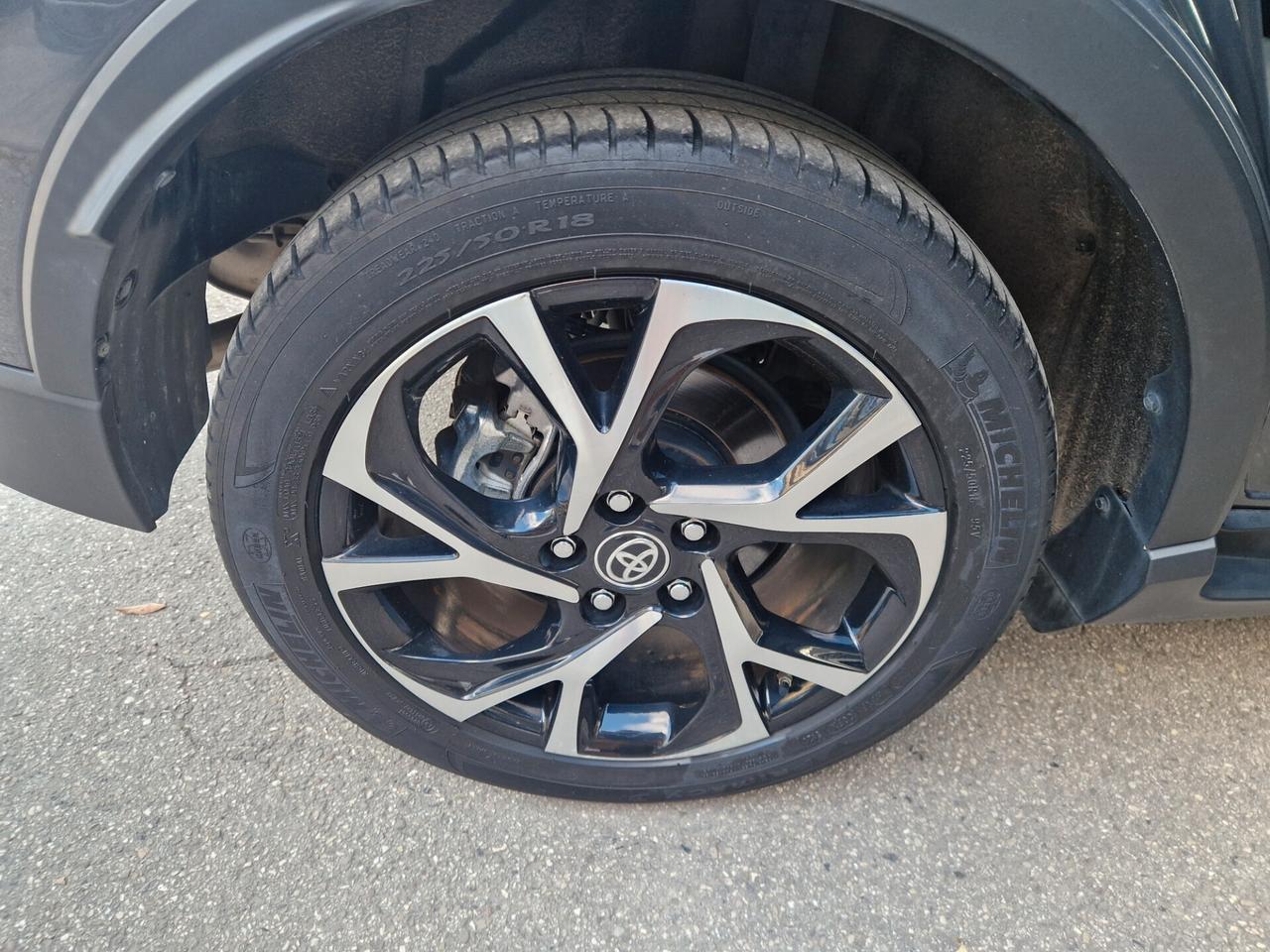 Toyota C-HR 2.0 Hybrid E-CVT Comfort