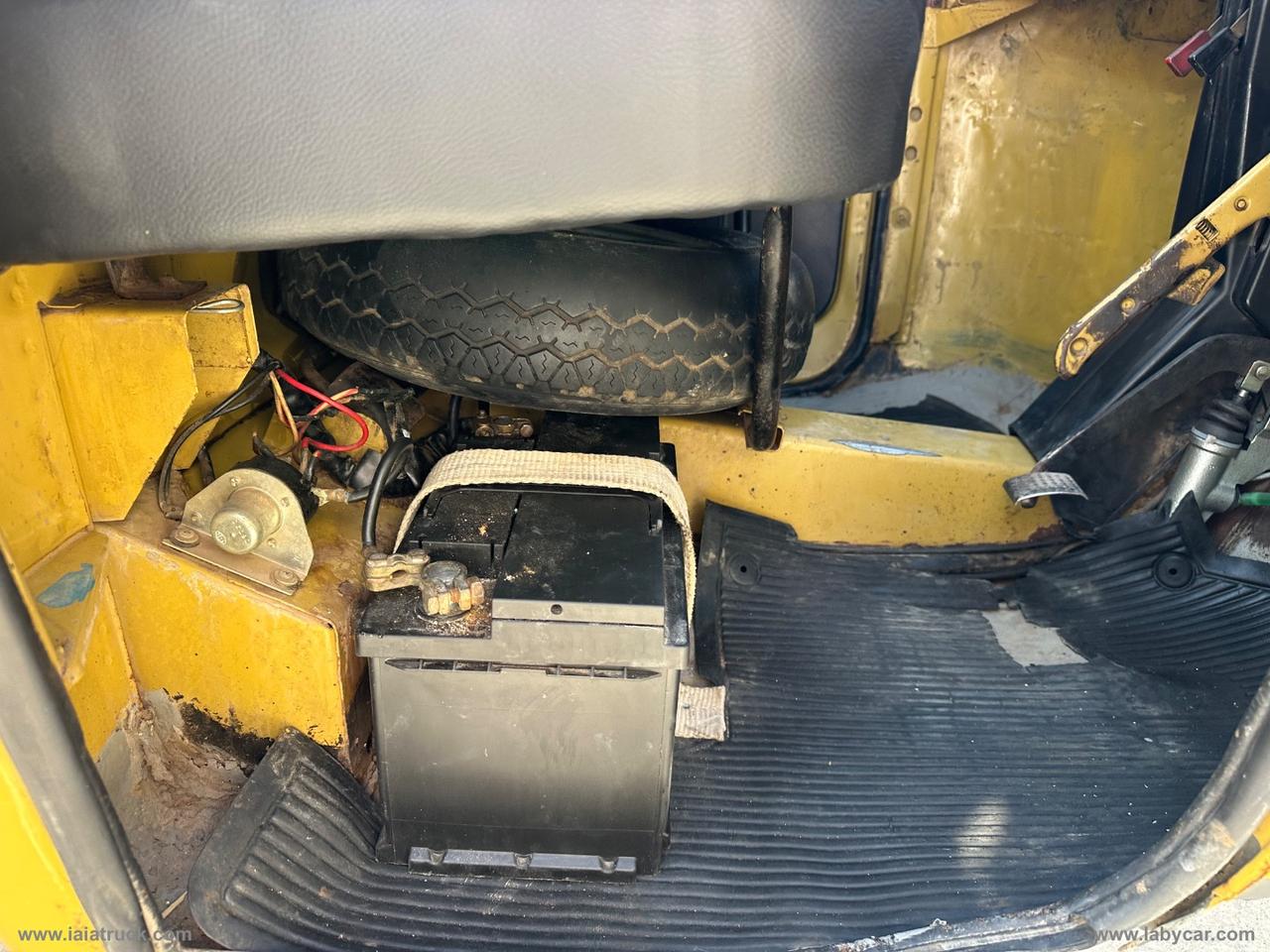 PIAGGIO APE CAR 601P 2 POSTI