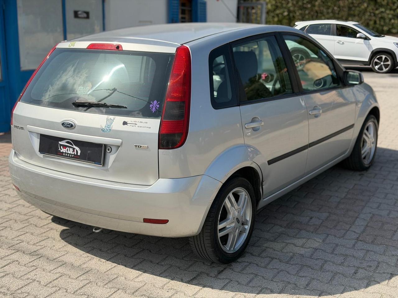 Ford Fiesta 1.4 TDCi 5p. Ghia