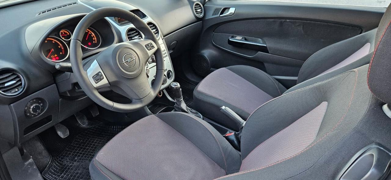Opel Corsa 1.3 CDTI 90CV 3 porte Cosmo