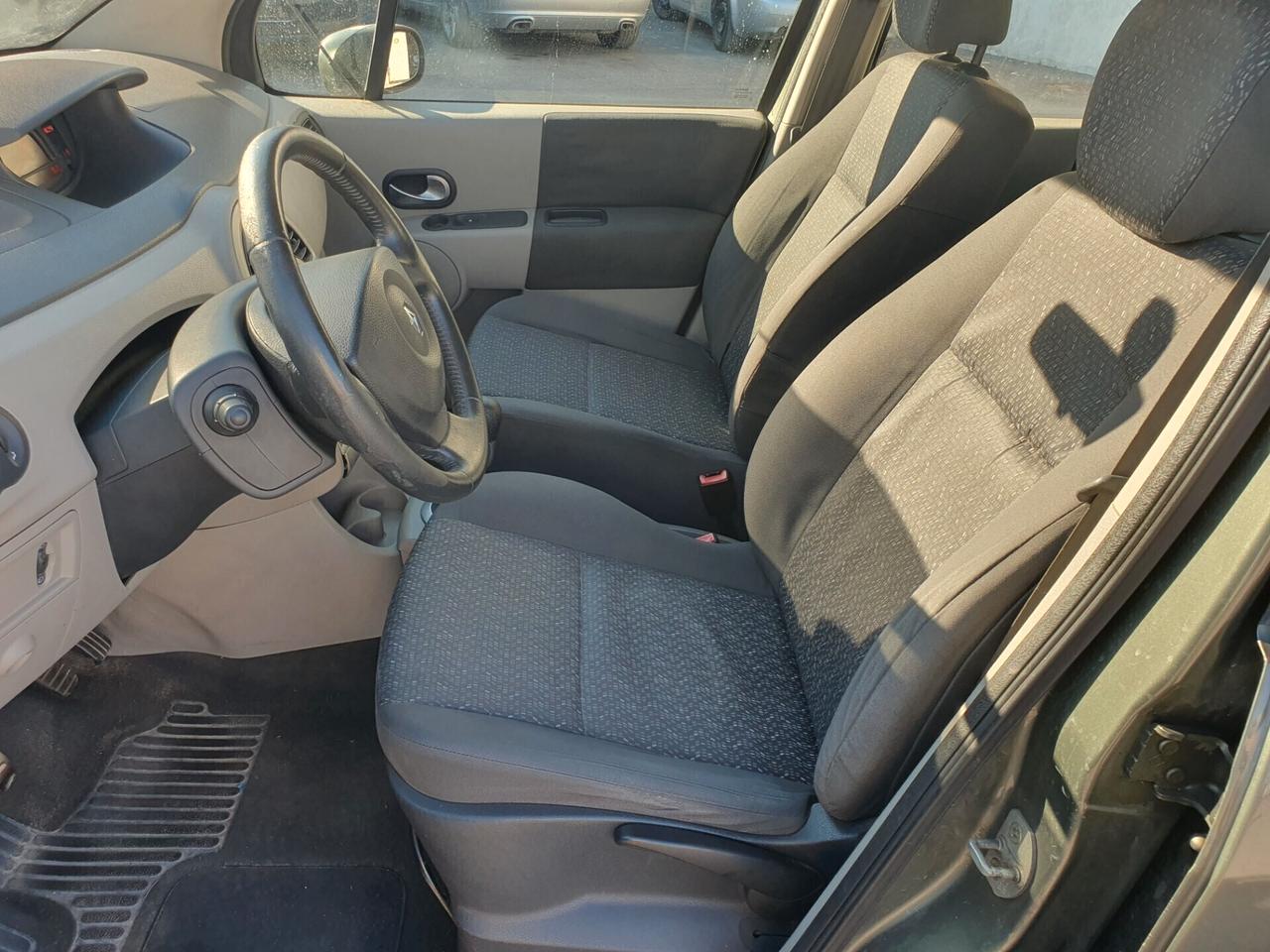 Renault Modus 1.2 16V Saint Tropez Neop 2005