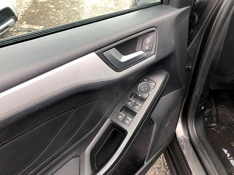 Ford Focus 1.6 120 CV GPL Titanium PROMO FINANZIAMENTO