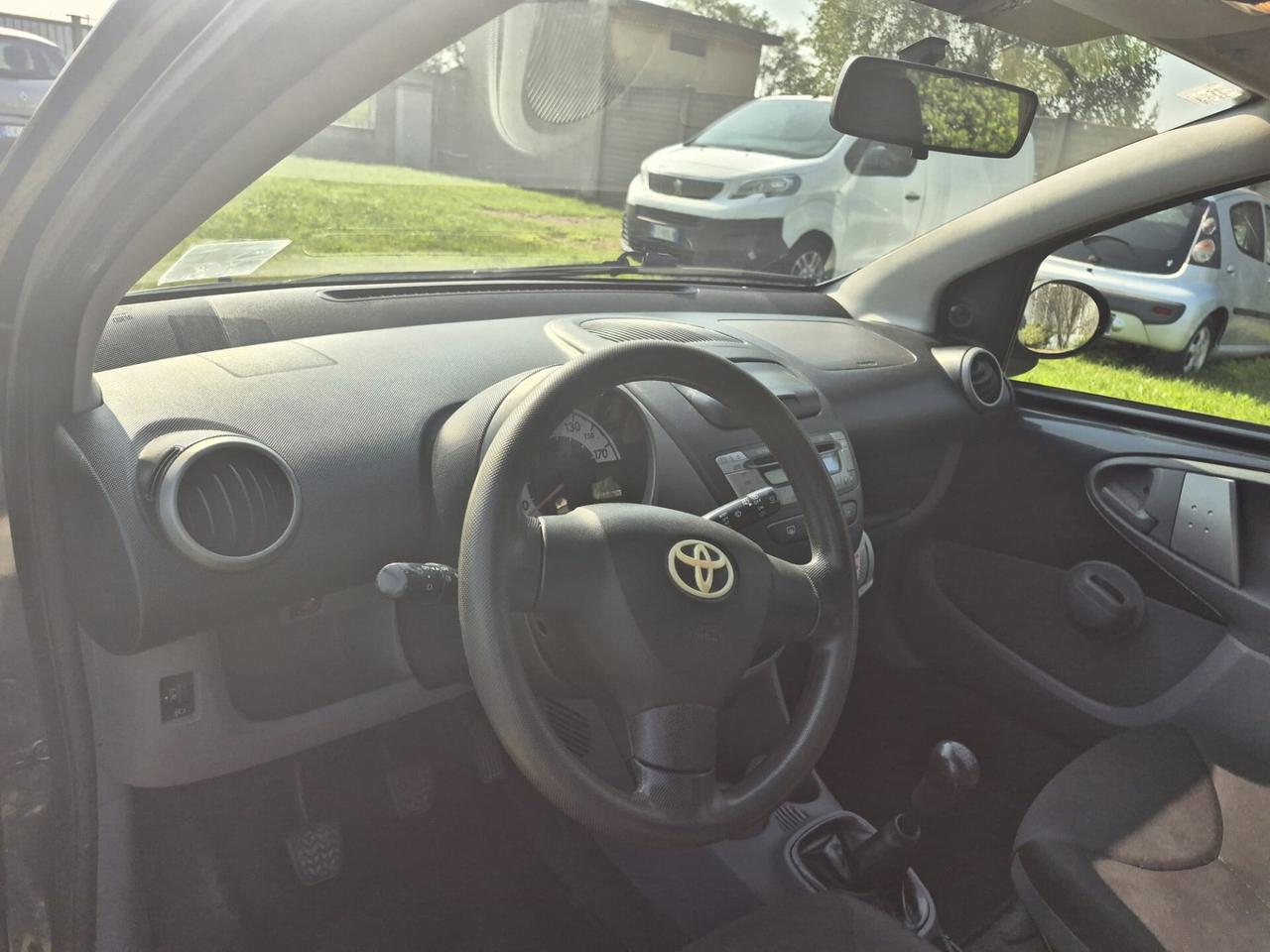 Toyota Aygo 1.05 porte MOTORE A CATENA