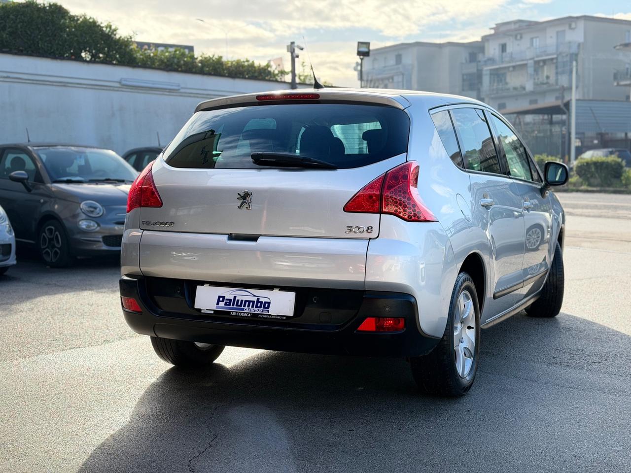 Peugeot 3008 1.6 HDi 110CV Premium