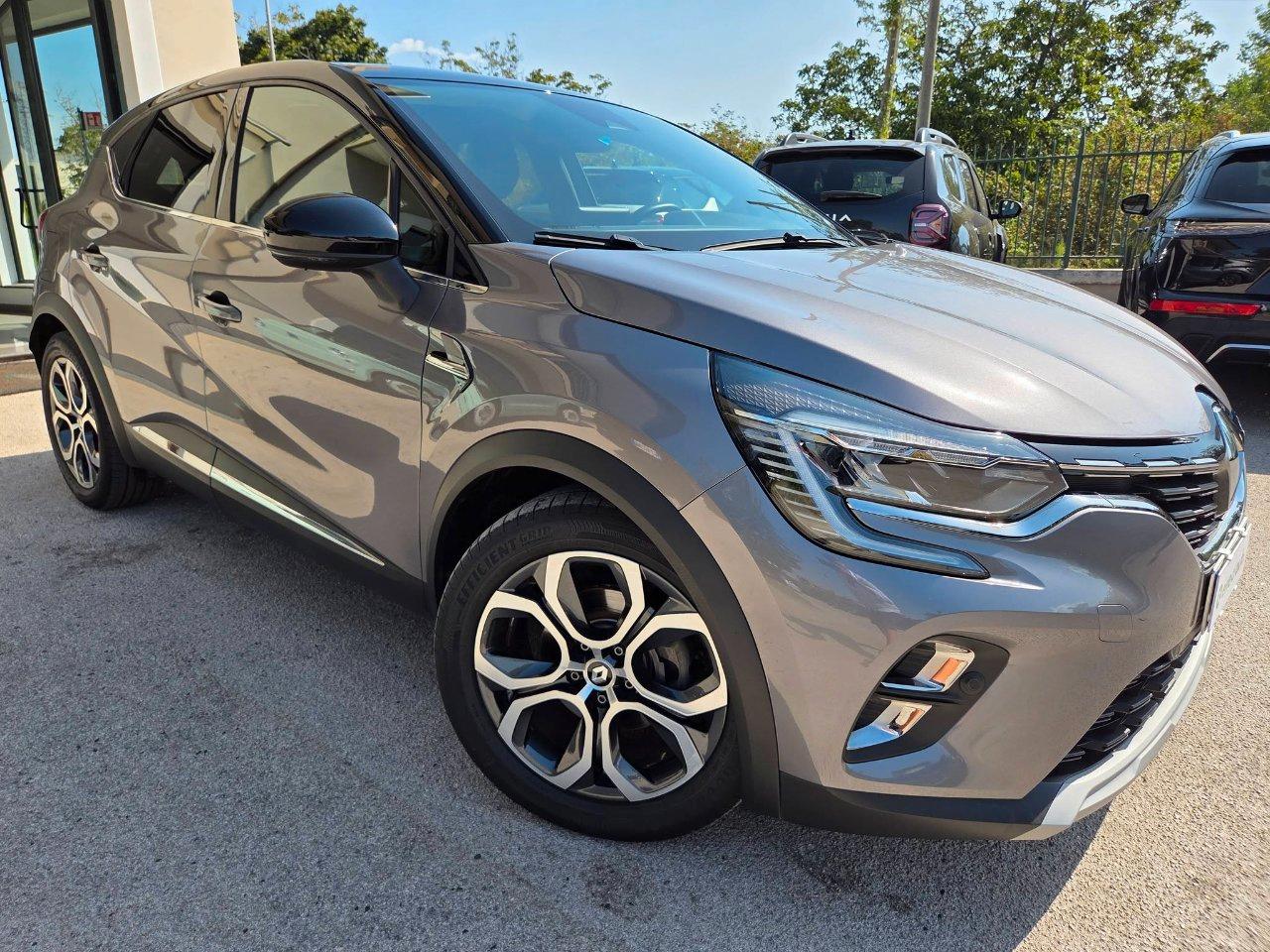 Renault Captur 1.6 E-Tech full hybrid Techno 145cv auto