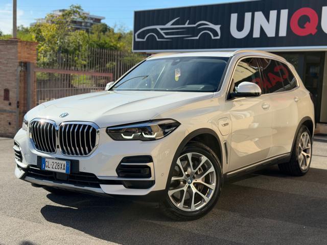 BMW X5 xDrive45e xLine (NESSUN VINCOLO)