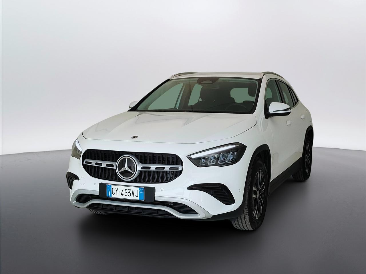 Mercedes-Benz GLA-H247 2023 - GLA 180 d Advanced auto