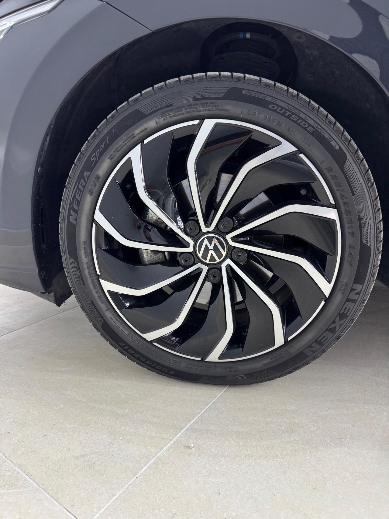 Volkswagen Golf 2.0 TDI DSG SCR Style