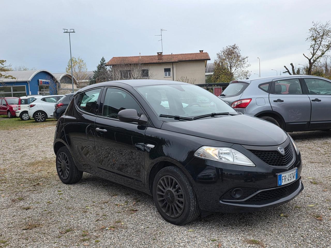 Lancia Ypsilon 1.3 MJT 95 CV Finanziabile