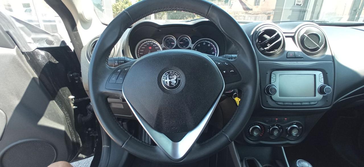 Alfa Romeo MiTo SENZA BS PAGA