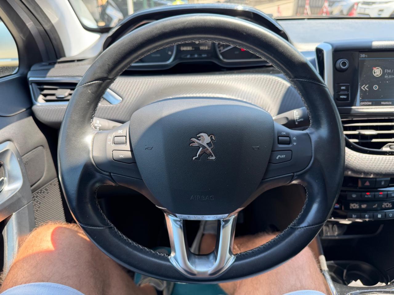 Peugeot 2008 BlueHDi 100 S&S Black Matt/48.000KM