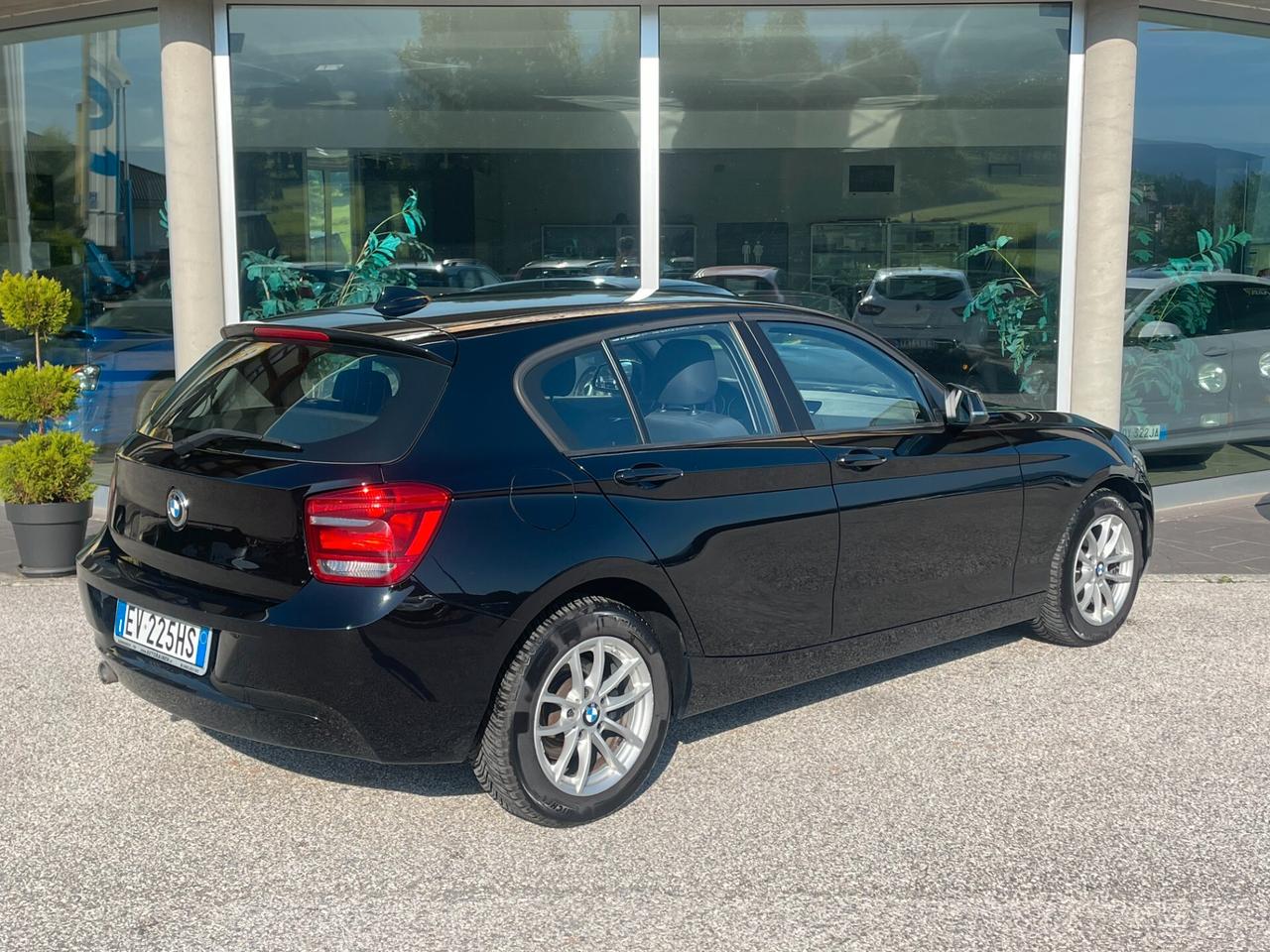 Bmw 116 d 5p. Urban "MANUALE"
