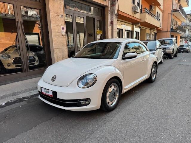 Volkswagen Maggiolino 1.6 TDI Design