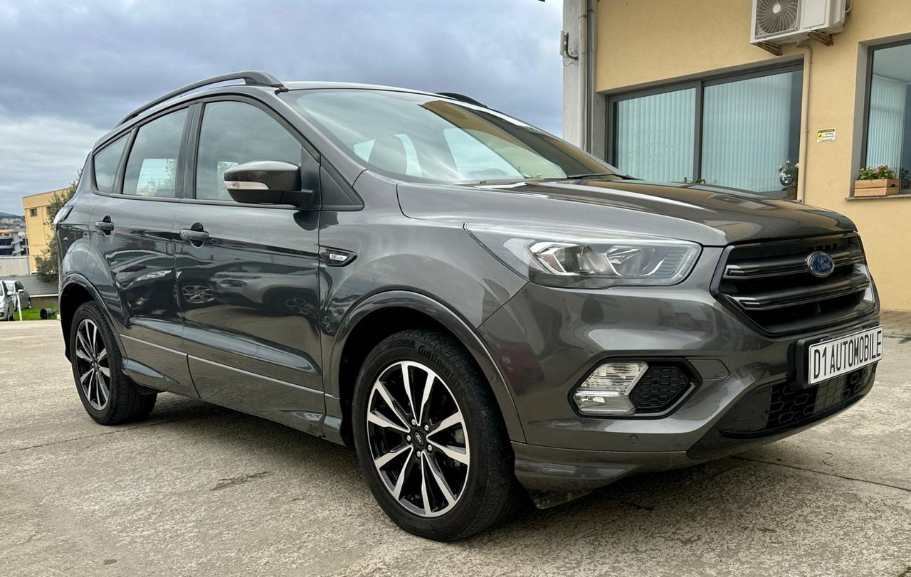 Ford Kuga 1.5 TDCI 120 CV S&S 2WD ST-Line