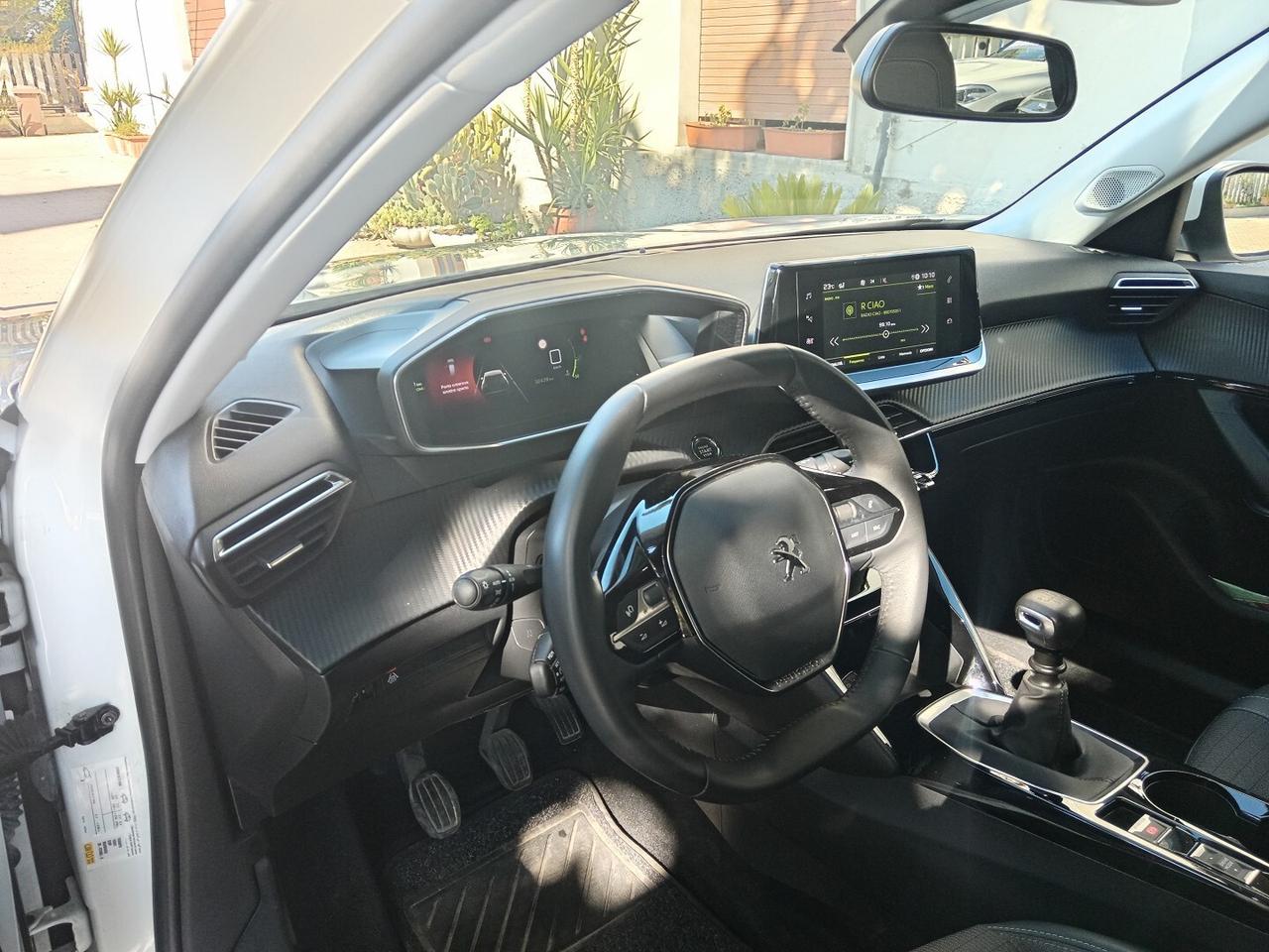 Peugeot 2008 2008 1.2 puretech Allure Pack 100cv