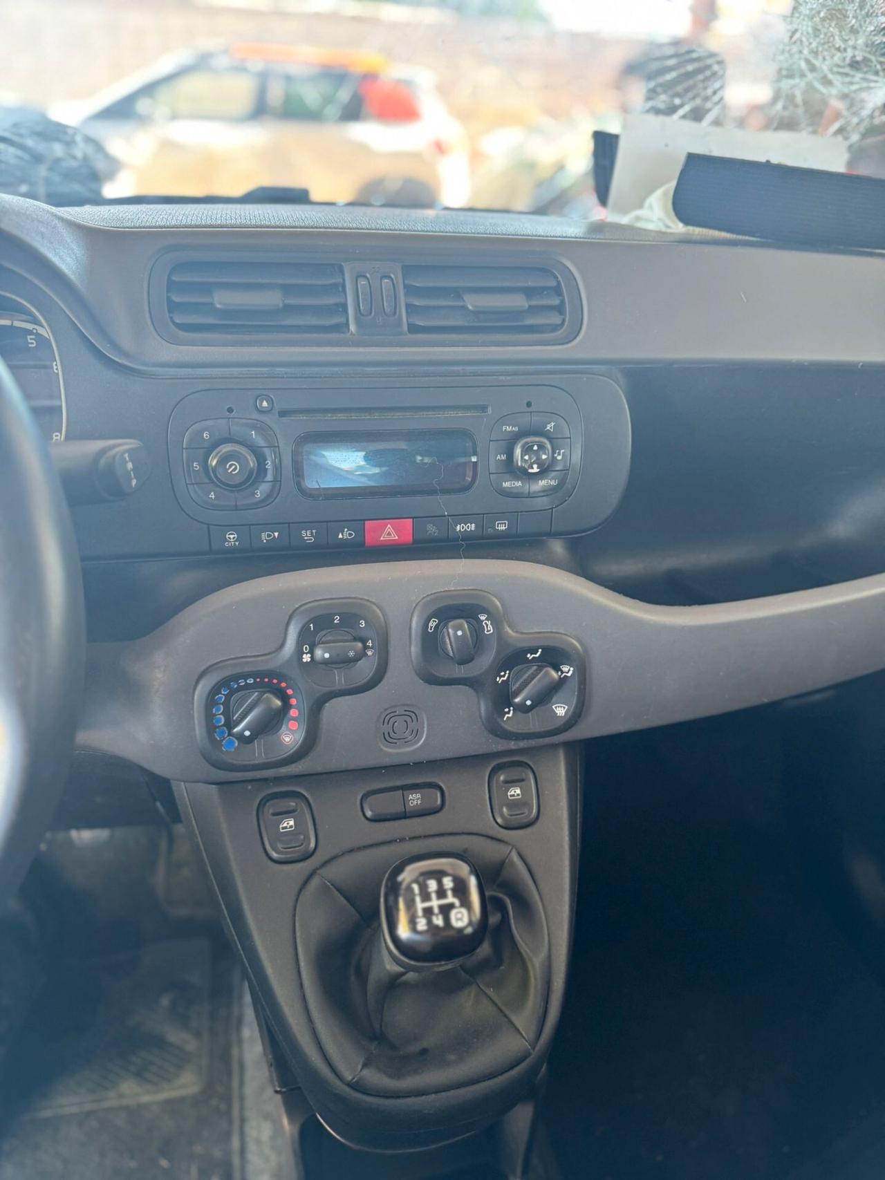 Fiat Panda 1.2 Lounge sinistrata incidentata