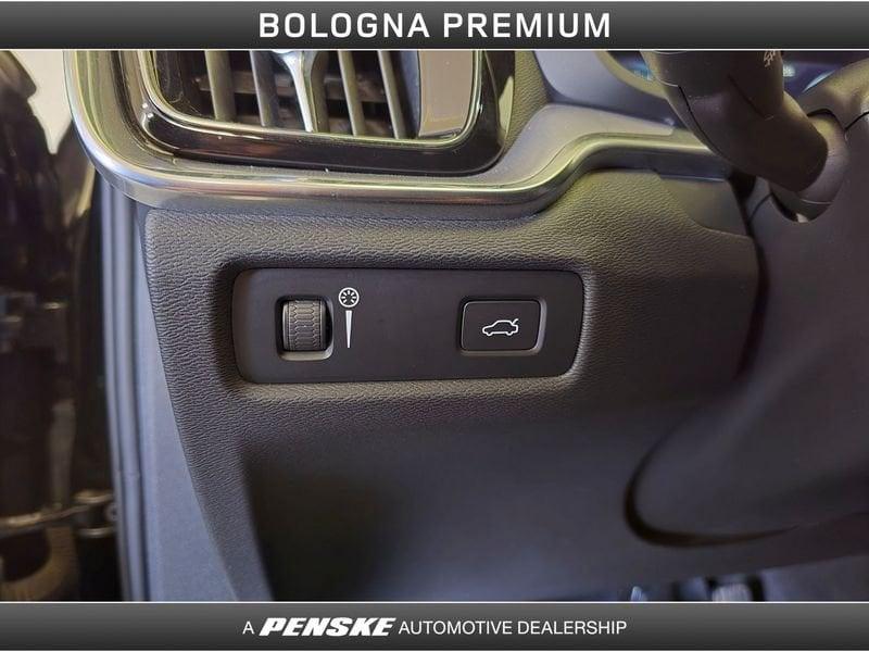 Volvo V60 V60 B4 (d) Geartronic Momentum Business