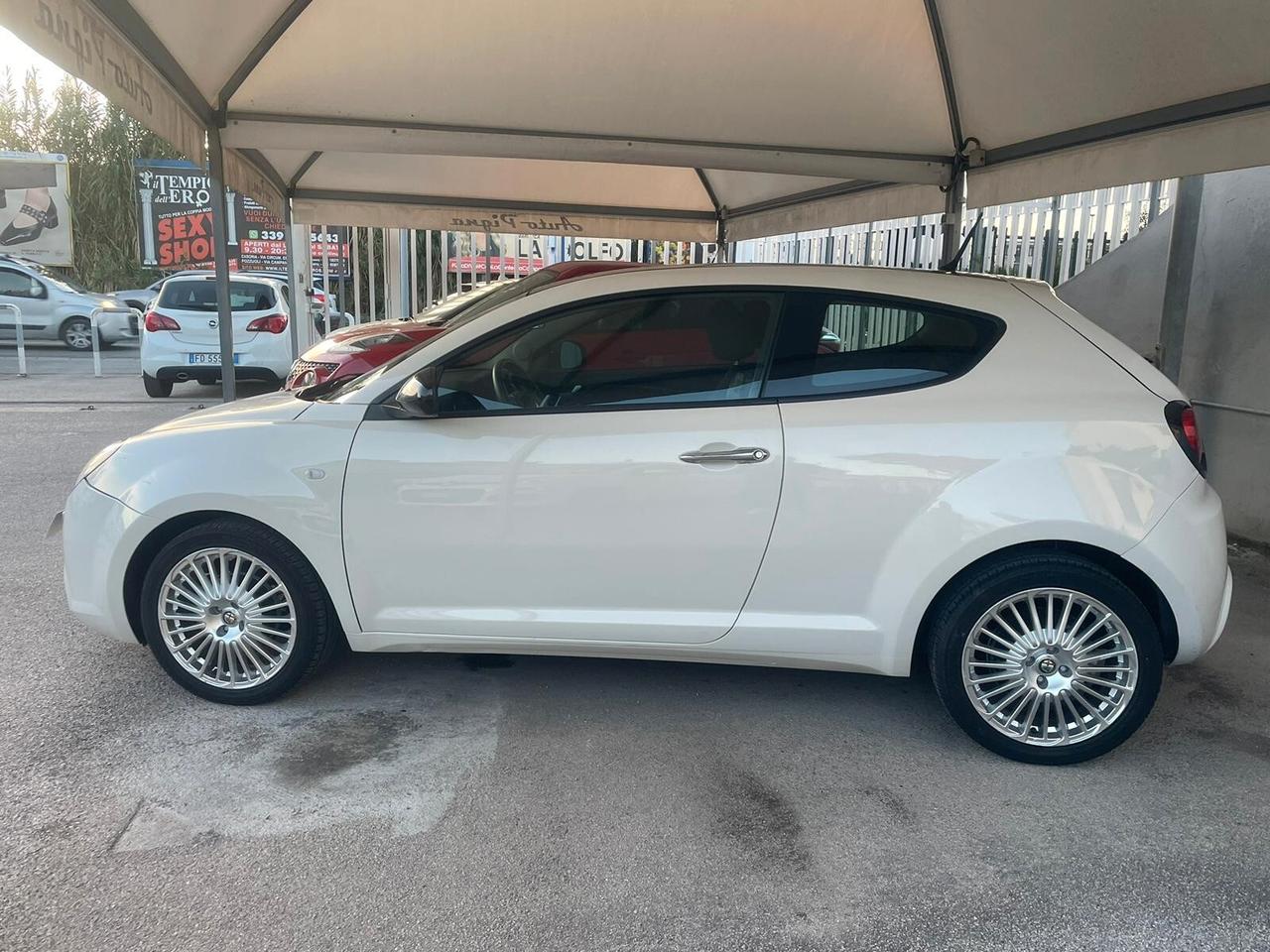 Alfa Romeo MiTo 1.4 78 CV Distinctive Sport Pack