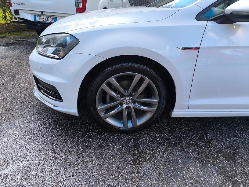 Volkswagen Golf 2.0 TDI 5p. 150 CV R-LINE