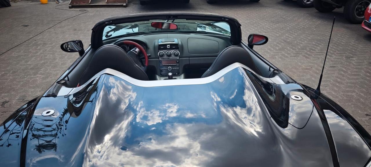 Opel GT 2.0 Turbo 16V