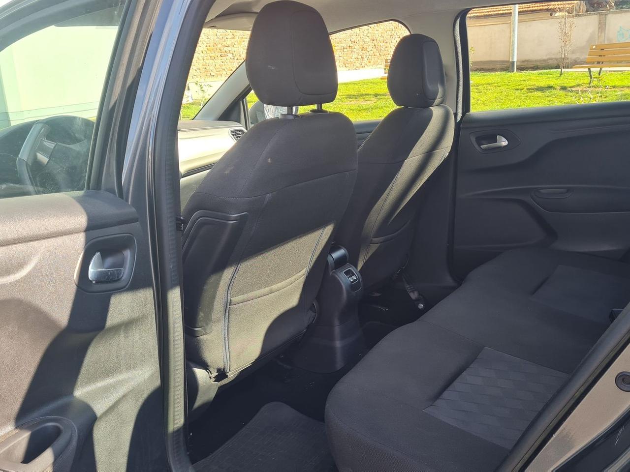 Citroen C-Elysee 1.6 HDi 92 exclusive #7487