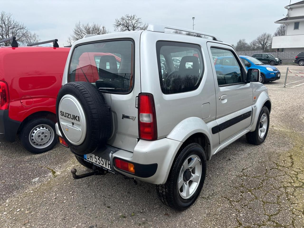 Suzuki Jimny 4x4 1.5 DDiS GANCIO TRAINO - 2007