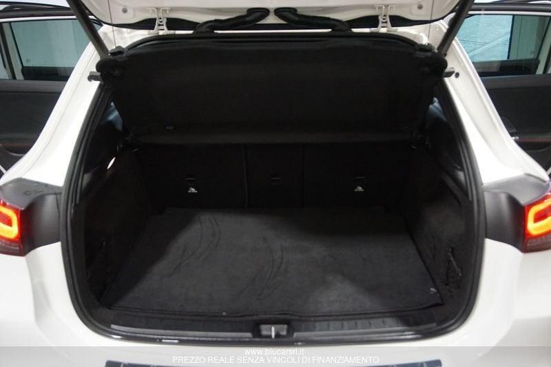 Mercedes-Benz GLA GLA 200 d Automatic Premium