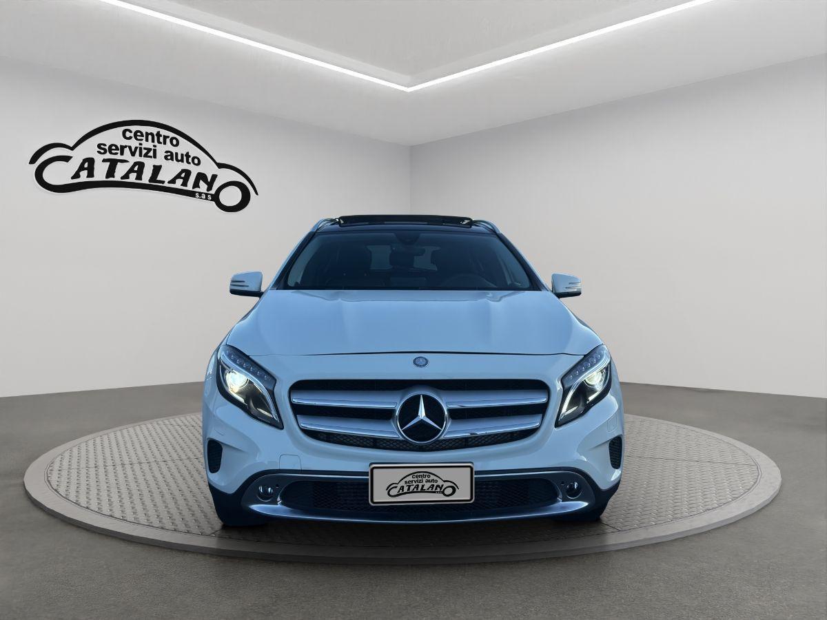 MERCEDES - Classe GLA - GLA 200 d Automatic Premium AMG TETTO