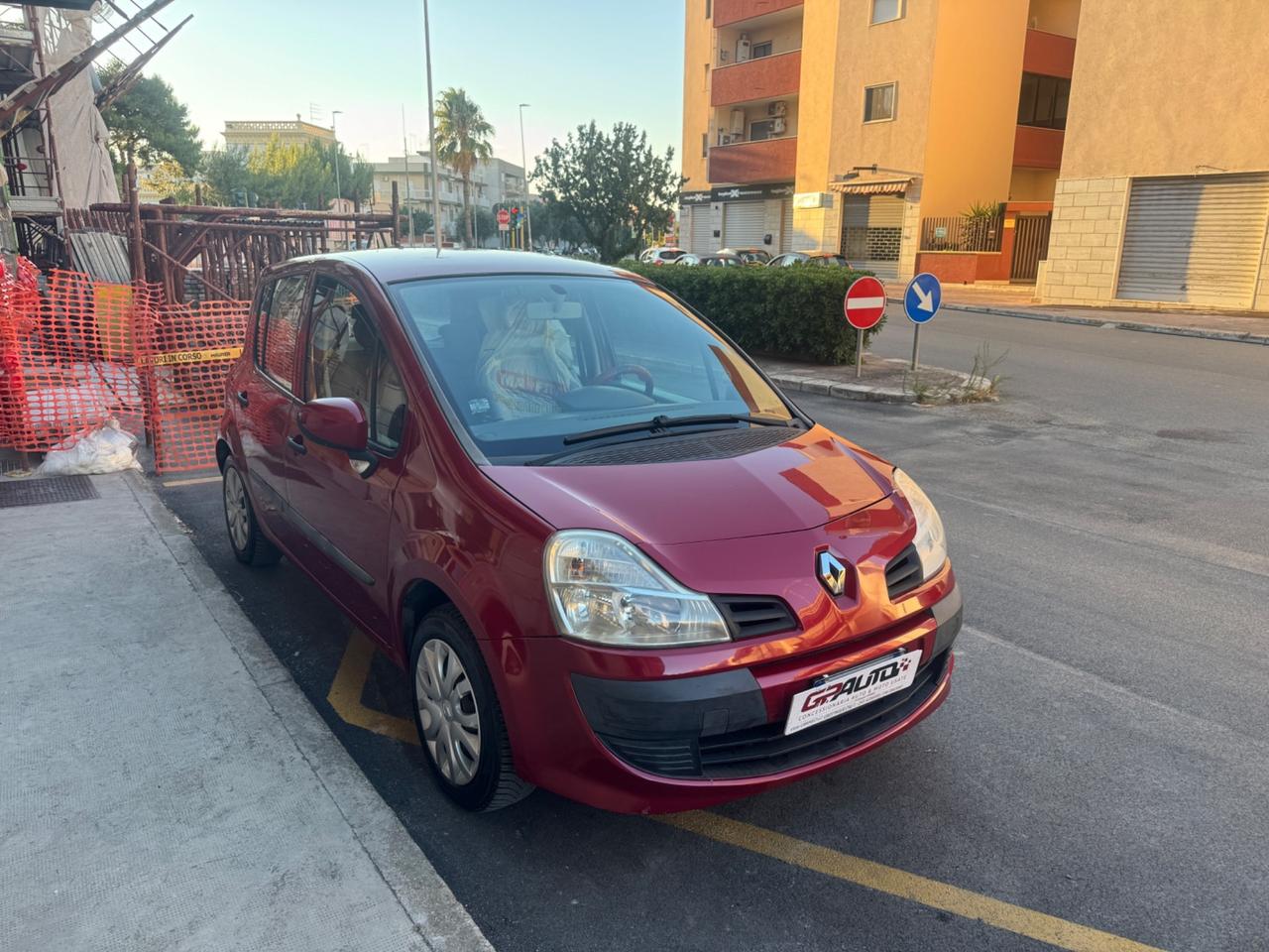 Renault Modus 1.2 BENZINA 75 CV