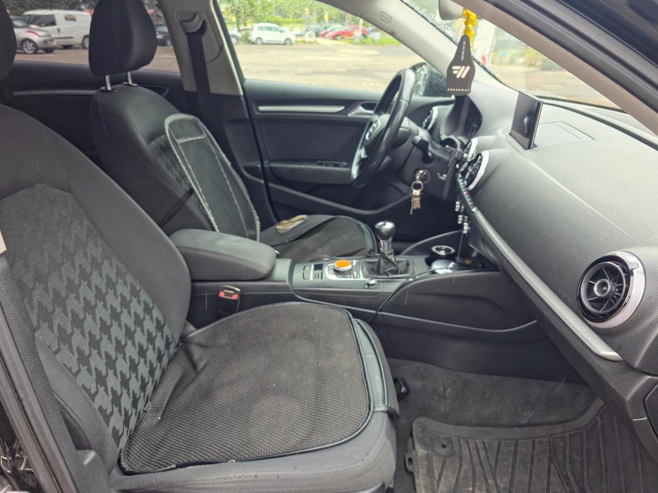 Audi A3 1.6 TDI clean diesel Ambiente CV-100 2015-E6 Manuale NEO