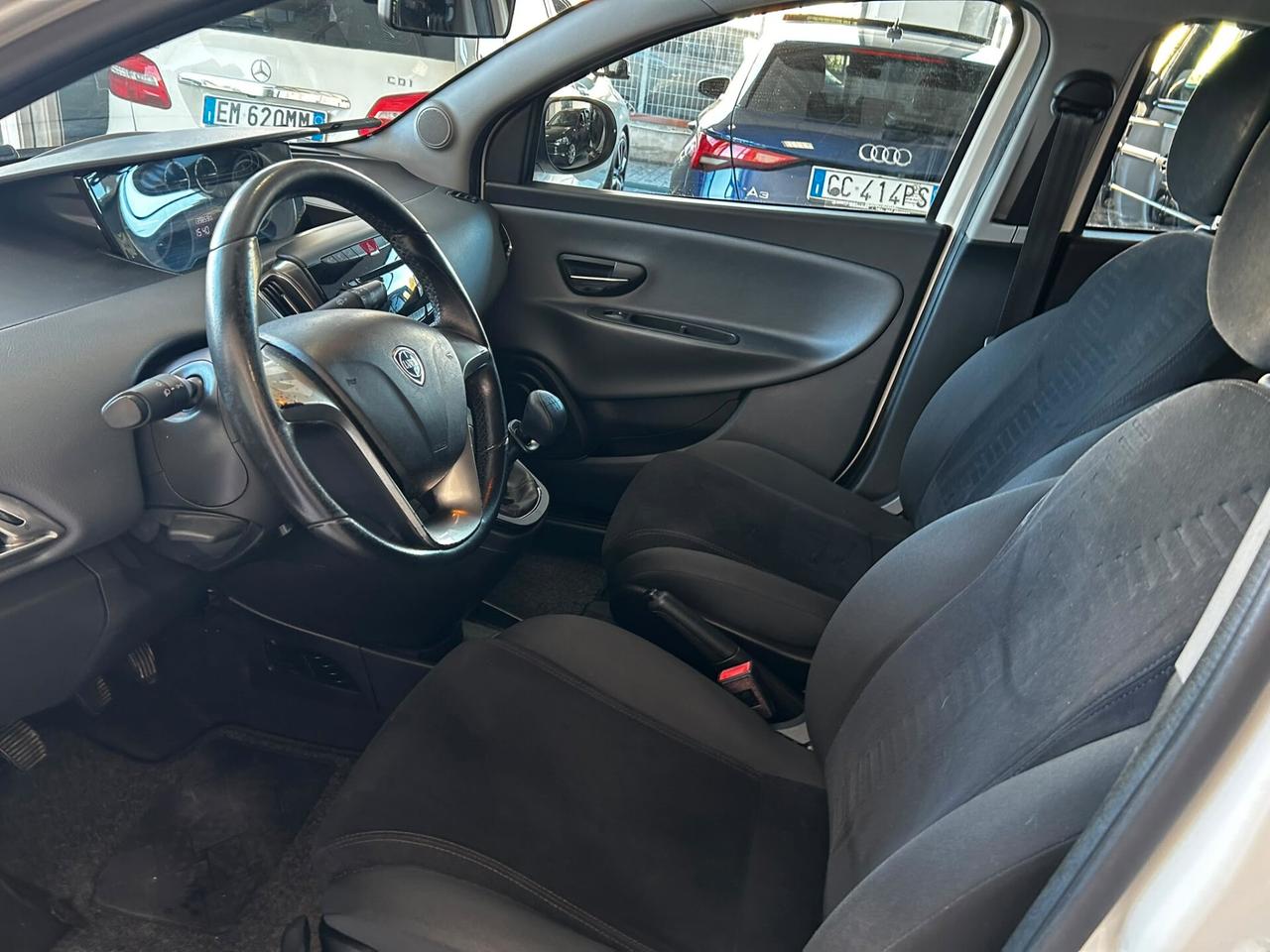 Lancia Y 0.9 TwinAir Metano 2013