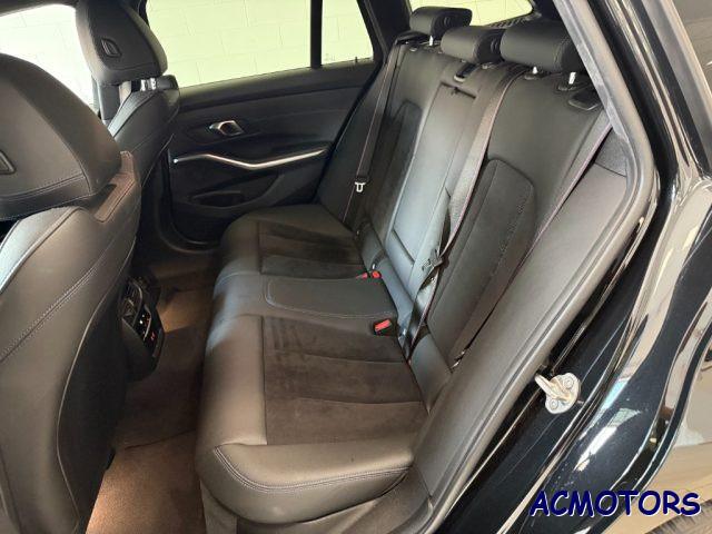 BMW 318 d 48V Touring Msport