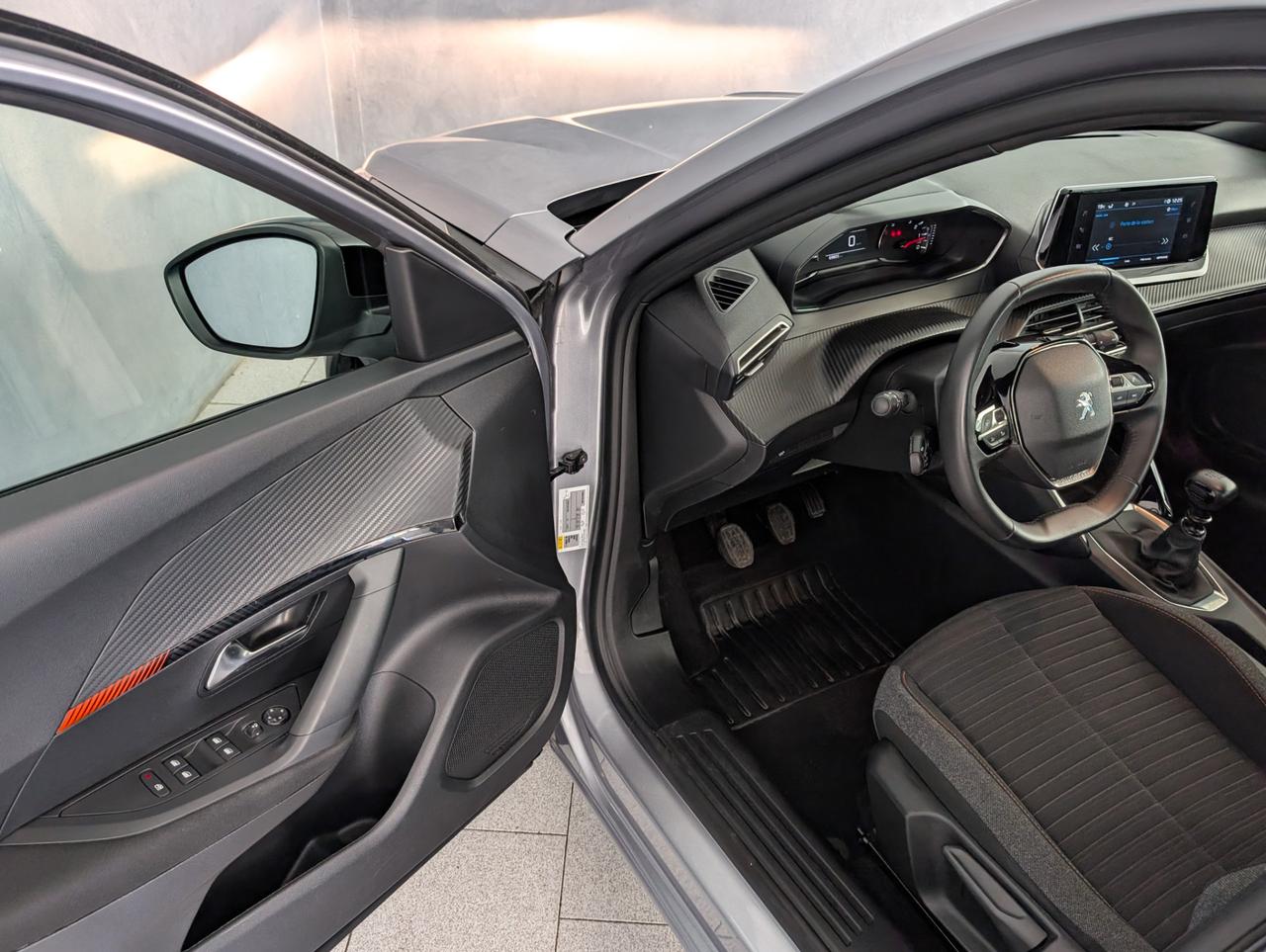 Peugeot 2008 1.2 puretech 100cv Active Pack