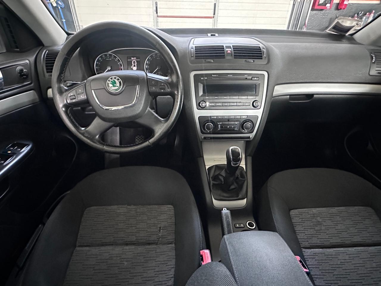 Skoda Octavia 1.6 TDI CR F.AP. Wagon Elegance