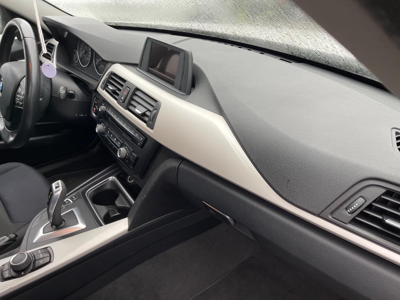 BMW 318 S.W AUTOMATICA