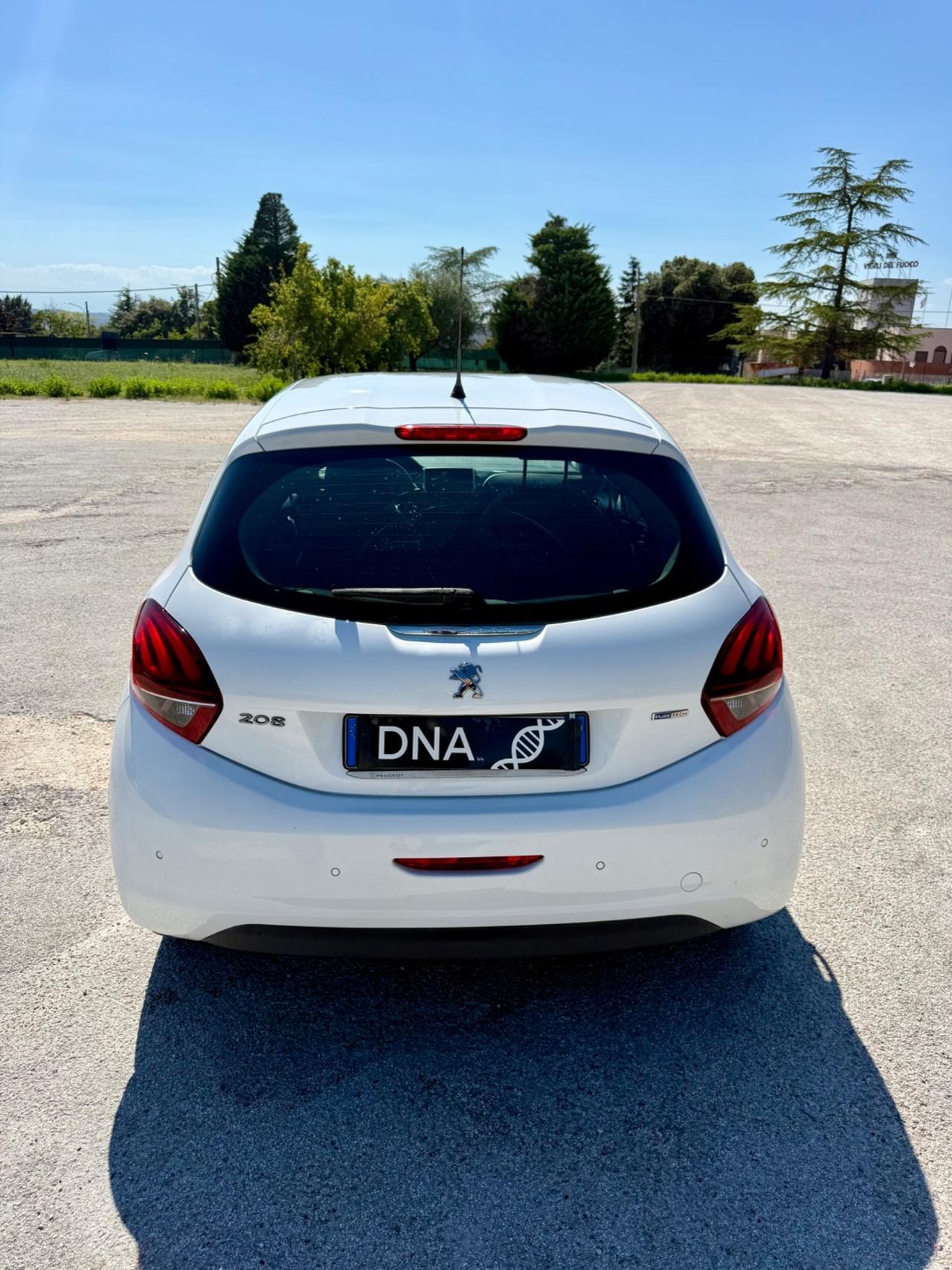 Peugeot 208 1.2 Benzina euro6B uniproprietà