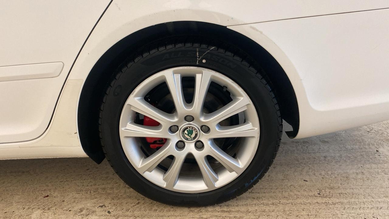 Skoda Octavia 2.0 TDI CR F.AP. Wagon RS