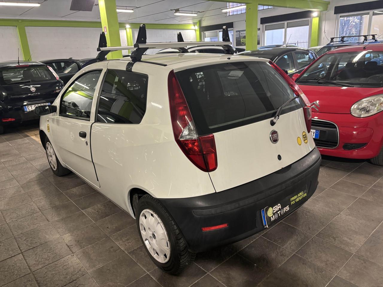 FIAT PUNTO 1.3 Multijet AUTOCARRO