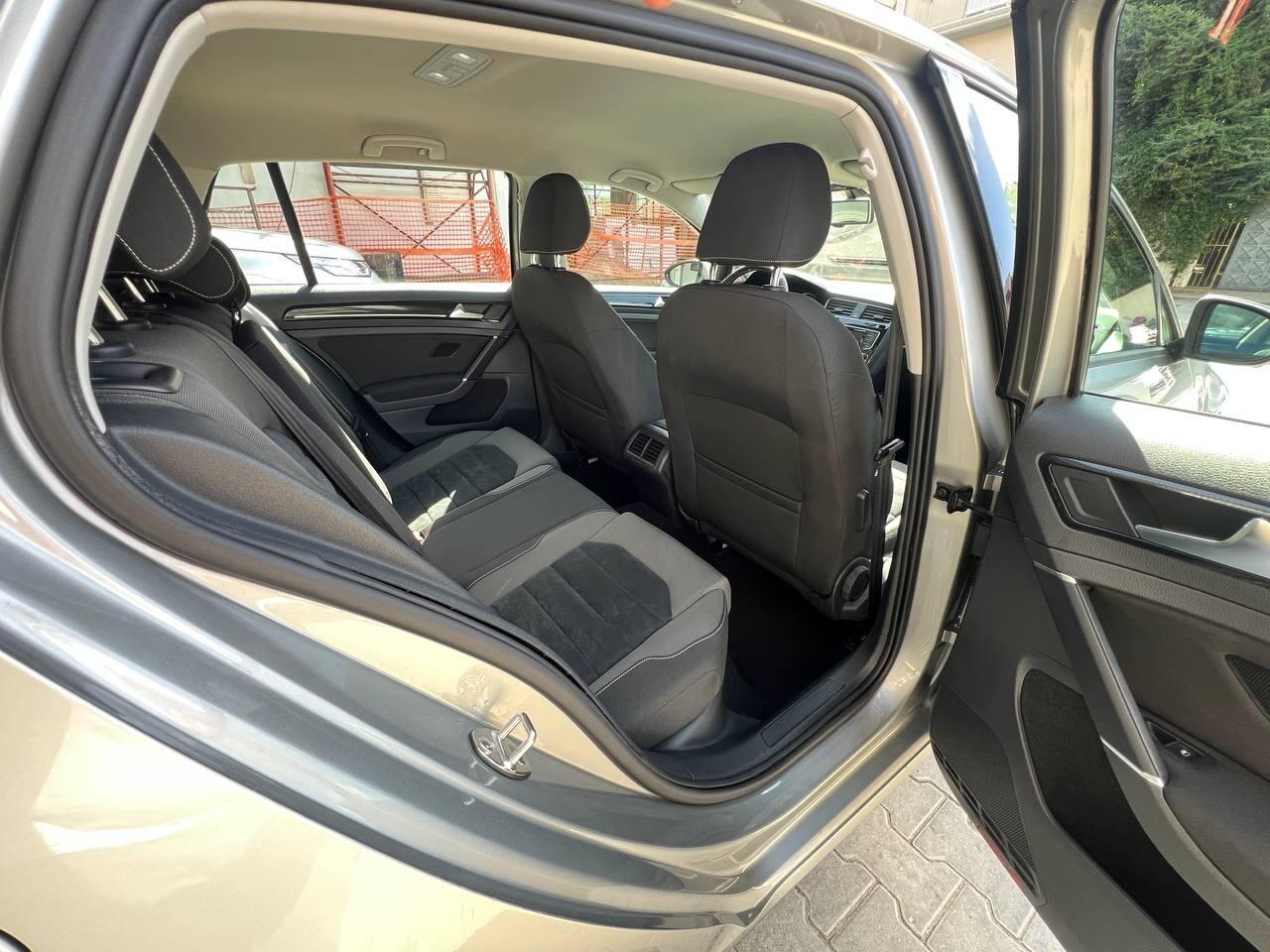 Golf Business 1.6 TDI 5P HIGHLINE bLUEMotion Techn