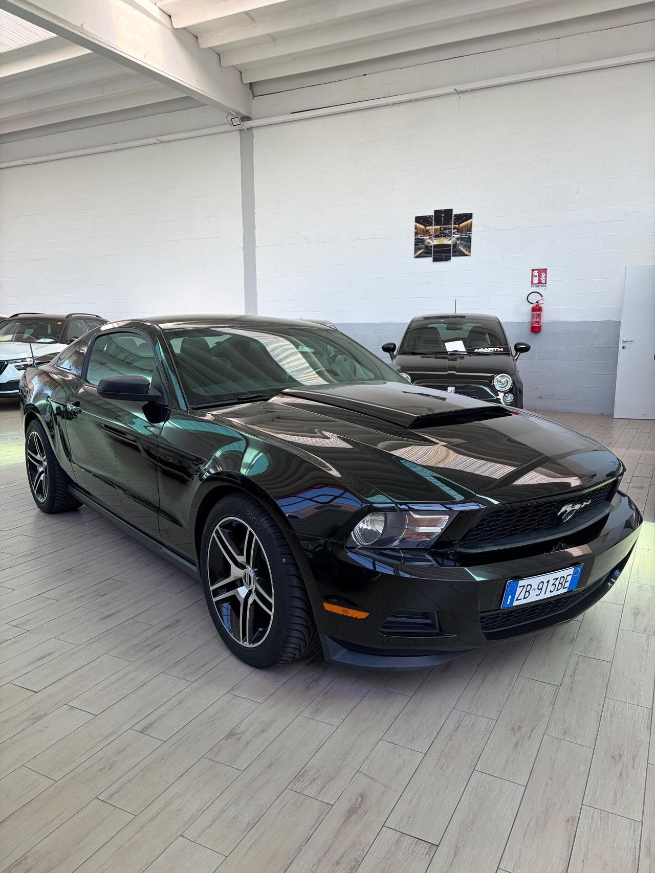 Ford Mustang Ford Mustang 3.7 V6 305Cv