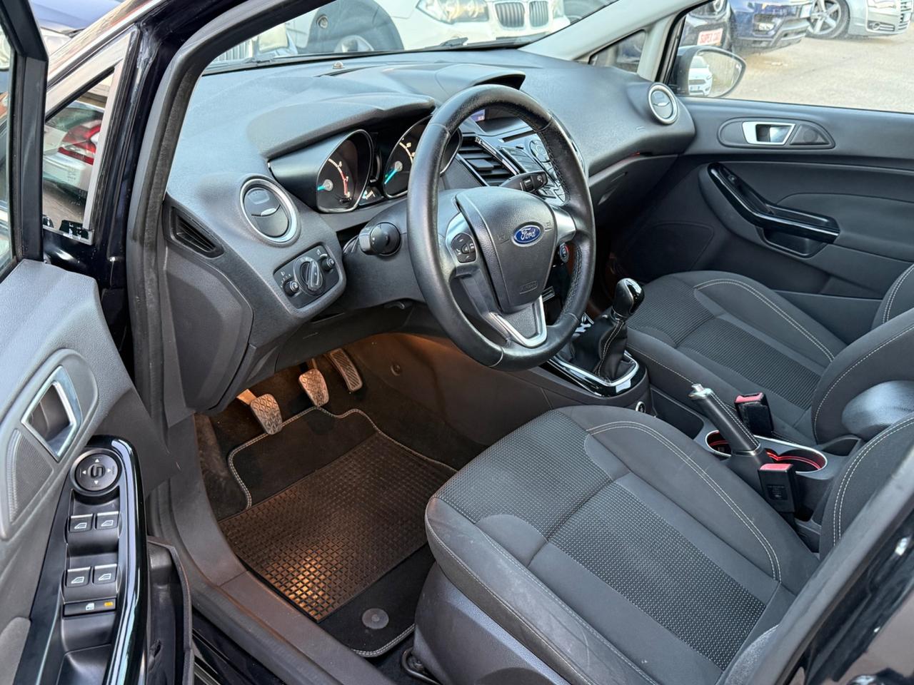 Ford Fiesta 1.4 5BNZ+GPL Black&Edition 2016 EURO6
