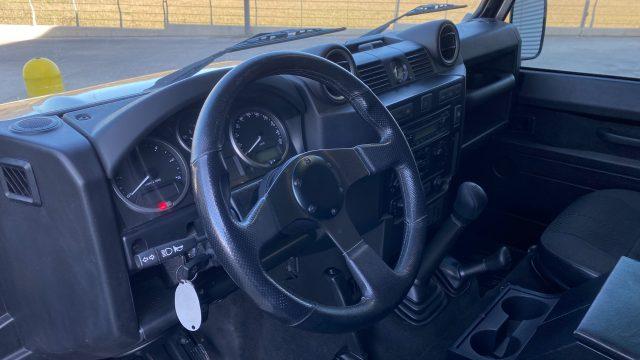 LAND ROVER Defender 90 2.4 TD4 3P CORTO SE ITALIANO da VETRINA