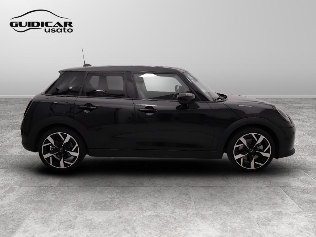 MINI Mini Cooper F65 5p - Mini Cooper 5p 1.5 C Favoured auto