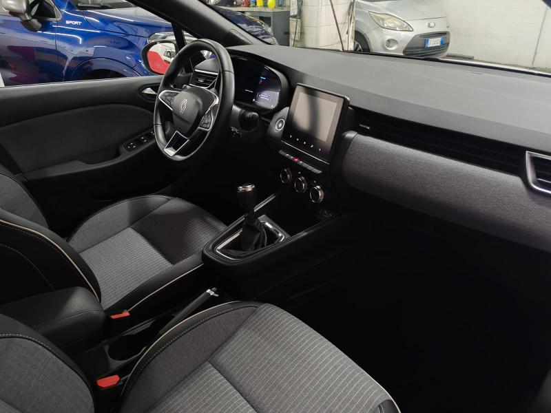 Renault Clio 1.0 tce Techno 90cv